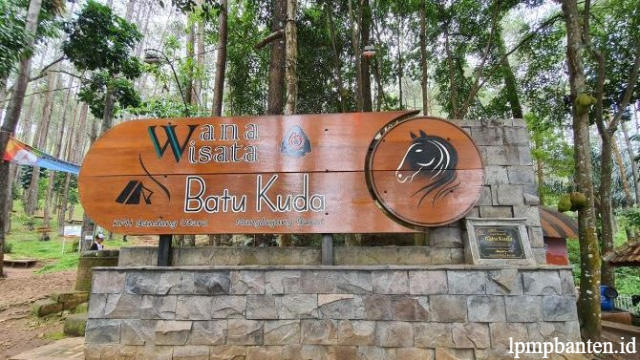 Destinasi Wisata Alam Batu Kuda Manglayang Bandung Timur